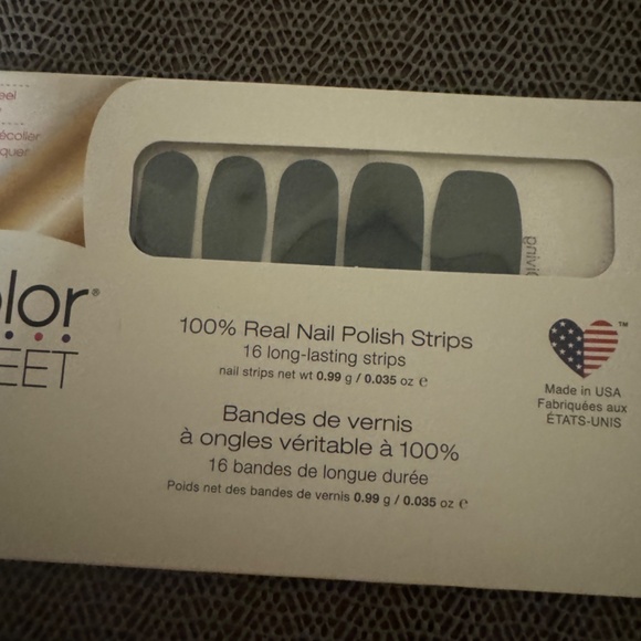 Color Street - Picture 4 of 4